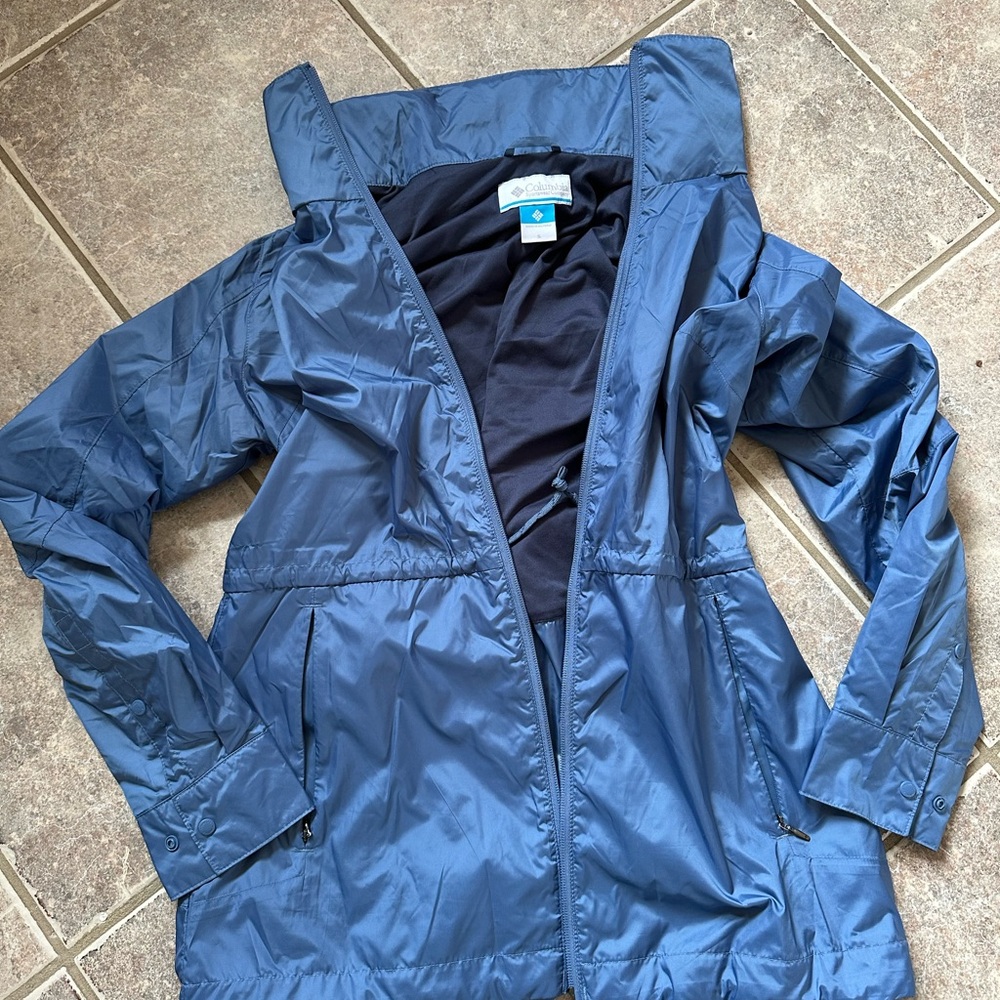 Women's Blue lightweight Columbia Jacket